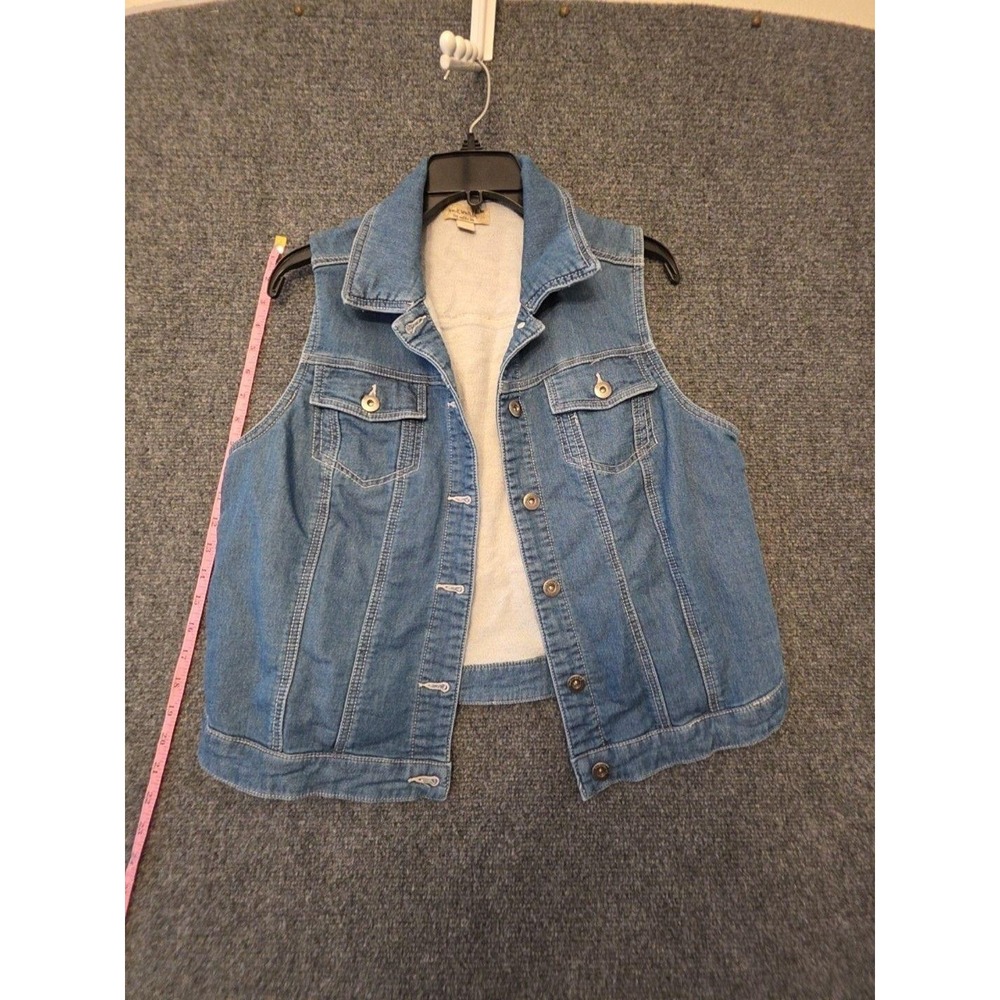One World Vest Womens Medium Blue Denim Button Front Collared Pockets Unlined